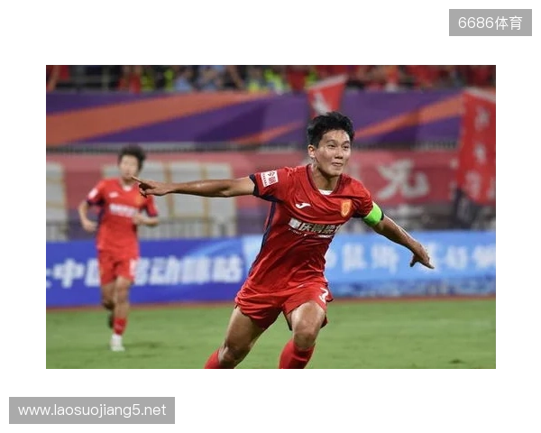 东体：铜梁龙三年三级跳书写“山城”韧性，中超版图重迎重庆红